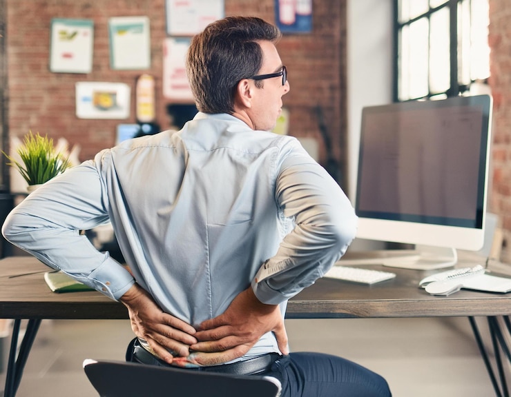 Back Pain Specialist in Jhilmil