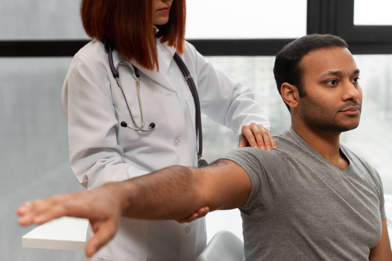 Best Nerve Pain Specialist in Delhi